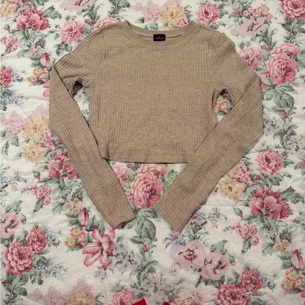 beige tan long sleeve thermal top Size S